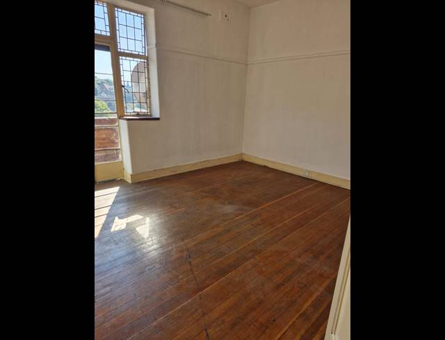 1 BEDROOM APARTMENT FOR SALE IN KENSINGTON